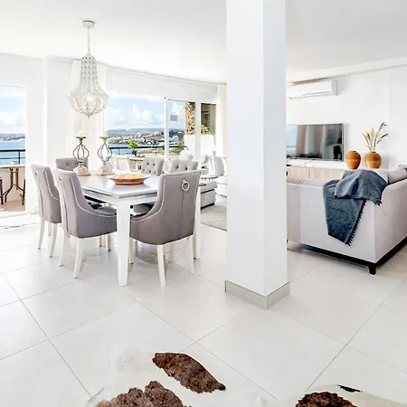 Cp - Modern Beachside In דירה אסטפונה