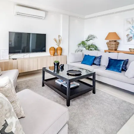 דירה Cp - Modern Beachside In אסטפונה