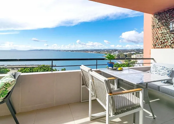 Cp - Modern Beachside In Apartamento *