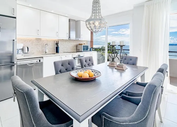 Cp - Modern Beachside In * Estepona